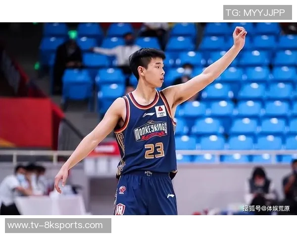 新年新气象林葳分享帅气个人照激励粉丝继续奋斗