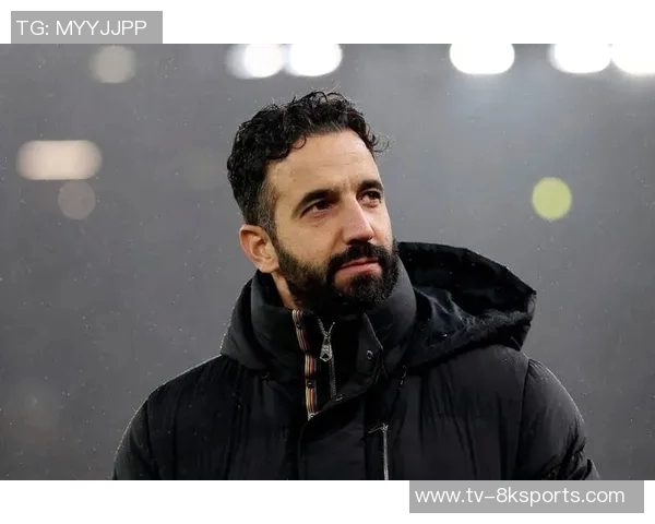 曼联门将巴延德尔在社交媒体上向阿莫林告别并祝福未来一切顺利